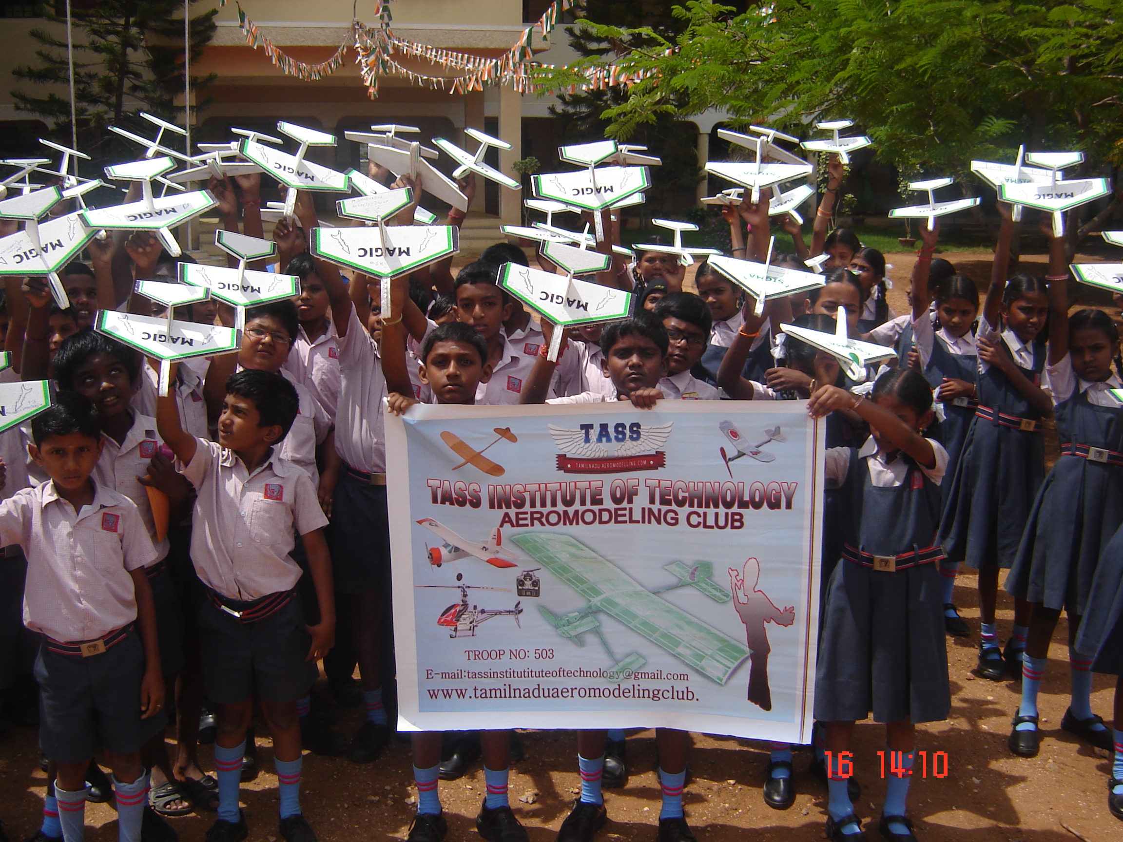 AEROMODELLING  SCHOOLS